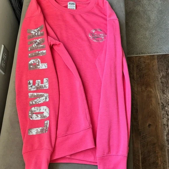 PINK Victoria's Secret Chicago Long Sleeve Tee - Pink with Silver Sequins on Sle - Picture 1 of 5